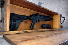 Load image into Gallery viewer, DEFENDER I