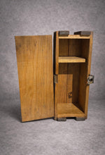 Load image into Gallery viewer, FLEET & DECANTER SET