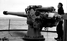 Load image into Gallery viewer, 4-INCH/50 CALIBER LAMP