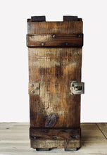 Load image into Gallery viewer, FLEET & DECANTER SET
