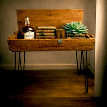 Load image into Gallery viewer, HASTINGS