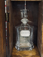 Load image into Gallery viewer, FLEET & DECANTER SET