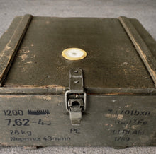 Load image into Gallery viewer, DOUTNIK II
