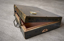 Load image into Gallery viewer, DOUTNIK II
