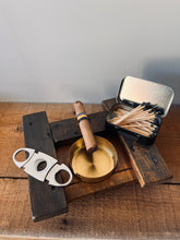 Load image into Gallery viewer, CIGAR ASHTRAY SET
