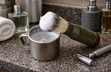 Load image into Gallery viewer, 25mm SHAVING BRUSH
